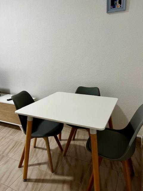 Plaza Espana Apartment *